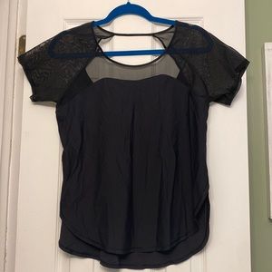 Black mesh Lululemon short sleeve